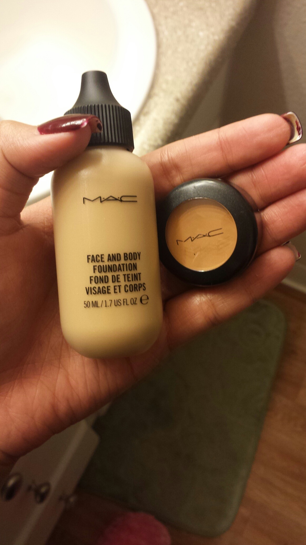 MAC Face and Body Foundation & Studio Finish Concealer Review | D A I L Y